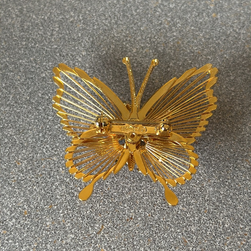 Monet Butterfly Brooch Vintage Gold Tone Faux Diamonds - Picture 2 of 2